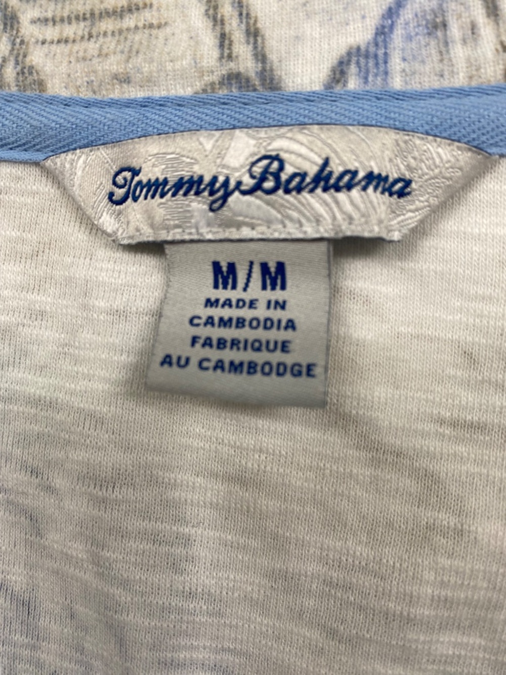 Tommy Bahama Women’s Blue & Beige Tropical Floral Top – Size M - Picture 3 of 4